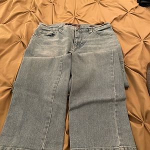 Gloria Vanderbilt Amanda style jeans